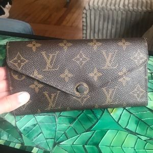 Louis Vuitton Josephine wallet-monogram and green